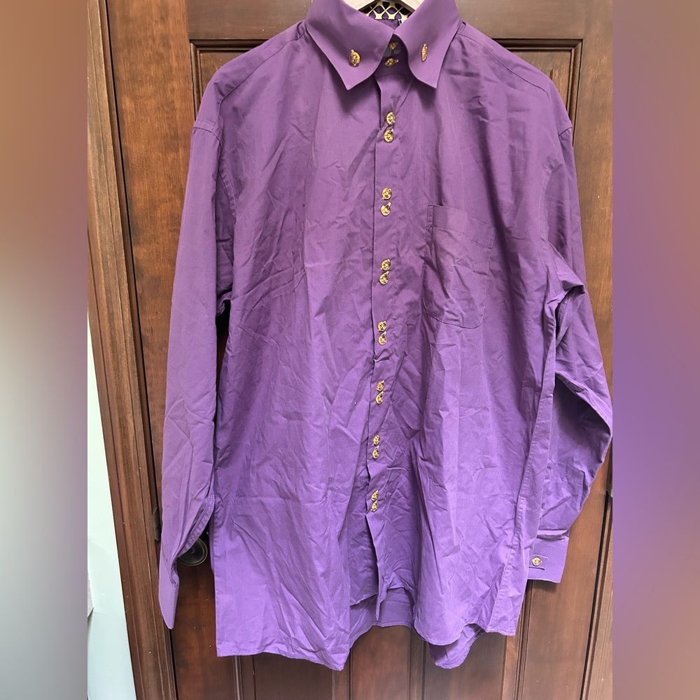 BRUNO CONTE nice Men's Purple Dress Shirt with Gold Buttons. Size 17 1/2 36/37